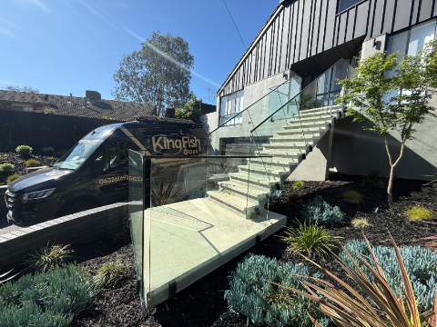 King Fish Glass van with glass balustrade staircase
